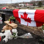 Canada shooting: Police defend lack of emergency alert